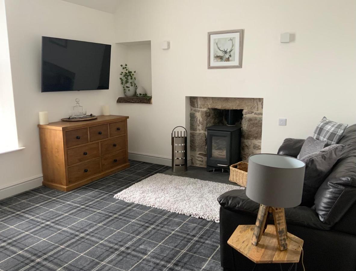 Deeside Snugs Apartments Kincardine O'Neil Exteriör bild